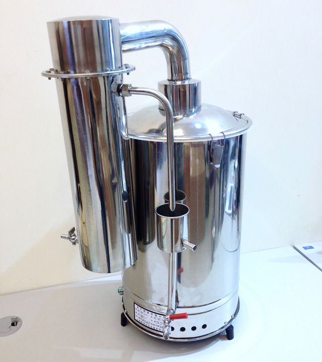 YAZD-20 - Máy cất nước 1 lần công suất 20 lít/giờ YAZD-20 - Máy cất nước 1 lần công suất 20 lít/giờ