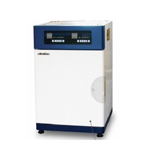 Tủ Ấm CO2 Labtech  Xuất Xứ Hàn Quốc