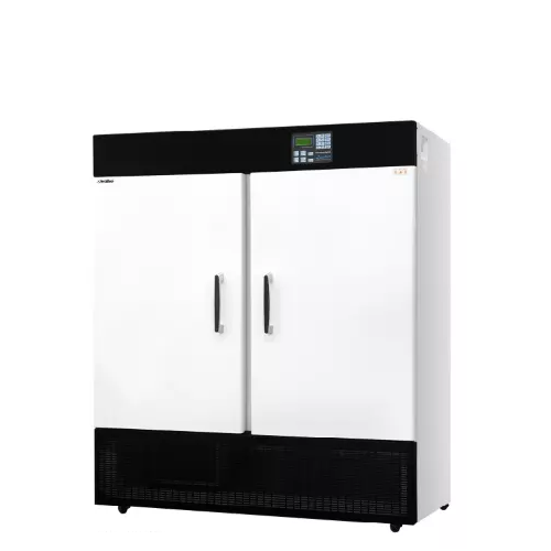 Tủ sinh trưởng thực vật 840 lít, LCC-1000MP hãng Labtech - Hàn Quốc